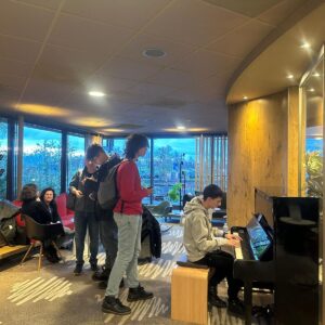 WhatsApp Image 2024-10-22 at 17.04.47